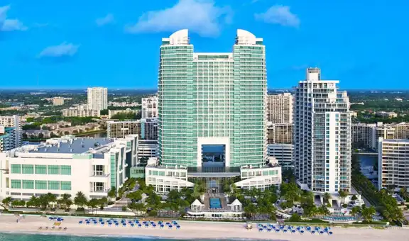 Emblemático hotel de Estados Unidos se fue a la bancarrota en plena demanda que implica a la Green Card y visas