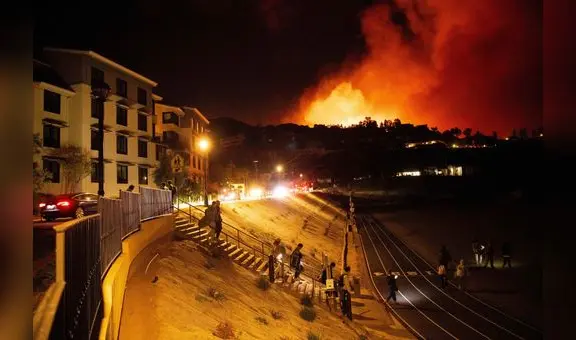 Morrison Hotel, famoso edificio estadounidense en el siglo XX, fue destruido por incendio masivo en Los Ángeles