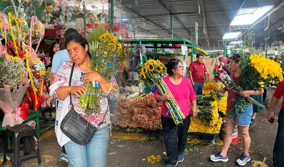 Peruanos reciben el Año Nuevo 2025 con flores amarillas: significado, precios y más detrás de esta costumbre