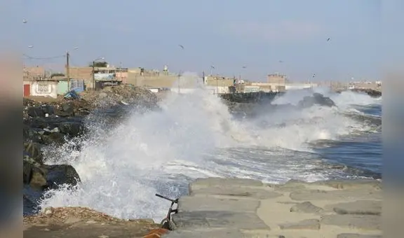 Oleajes anómalos en Perú: regiones costeras en alerta hasta el martes 7 de enero, advierte Marina de Guerra