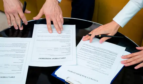 ¿Cómo solicitar una constancia de trabajo y cuánto tiempo tengo para pedir una?