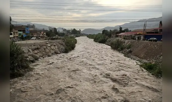 Declaran en emergencia a algunos distritos y provincias de 20 regiones ante lluvias intensas
