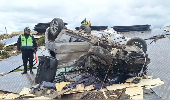 Tragedia en carretera Puno-Arequipa: se registran dos muertos por choque entre camión y tráiler