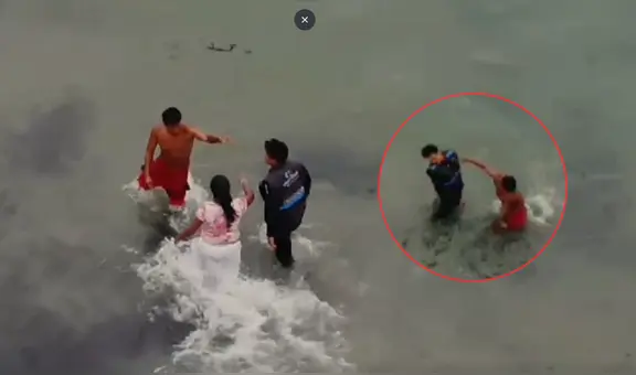 Ambulante y fiscalizador se enfrentan a golpes dentro del mar por venta de licor en playa de Chorrillos