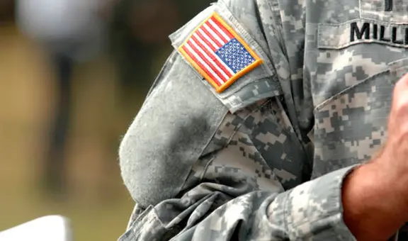 Uniformes militares de EE.UU. muestran la bandera al revés: por qué los soldados llevan este símbolo de esta forma
