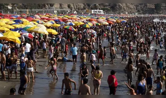 Alcalde de Ancón denuncia falta de plan de rehabilitación de playas por parte de Repsol