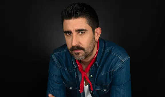 Álex Ubago asegura que se ha reinventado, pero sin perder su esencia: “Trato de ser fiel a mi estilo”