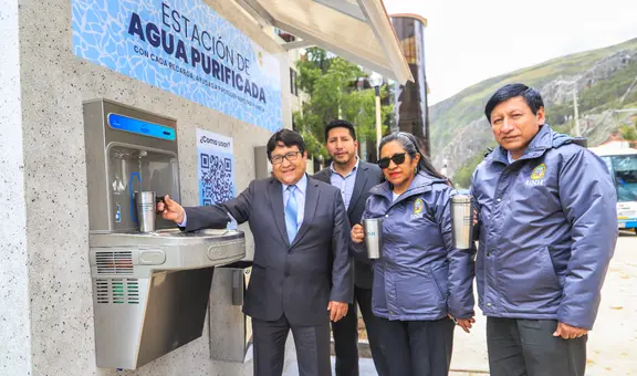 Universidad de Huancavelica implementa dispensadores de agua purificada para reducir el uso de plástico