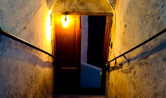 Hombre en China descubre que la antigua dueña de su casa vivía dentro del sótano en secreto: "Solo vendí la casa"