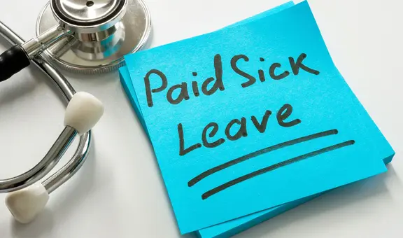 California: ¿cuántas horas de licencia por enfermedad pagadas tienen los trabajadores del estado de EE. UU.?
