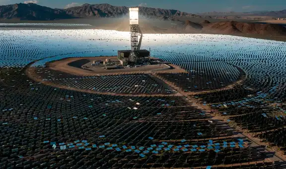 Planta solar térmica más grande del mundo dejará de operar tras 11 años: daño en la vida silvestre fue el detonante para su cierre