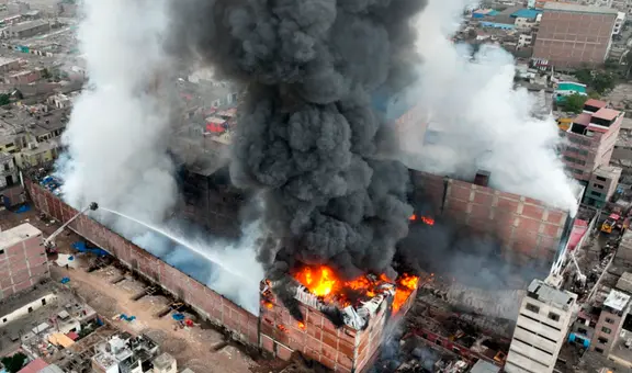 Estos son los tres distritos afectados por gases contaminantes tras más de 20 horas de incendio en Cercado de Lima