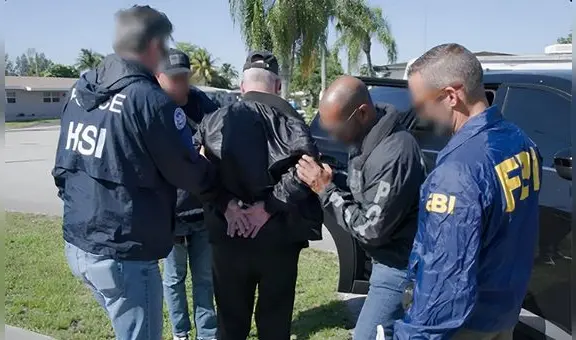Arrestan a presunto exespía cubano en EE. UU.: ICE y FBI lo acusan de fraude migratorio e infiltración