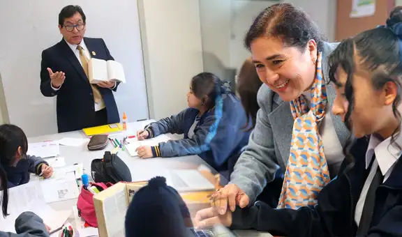 Nueva oportunidad para que docentes peruanos de colegios privados regularicen su título pedagógico