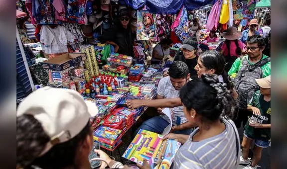 El vía crucis que sufren los padres para comprar los útiles escolares de sus hijos