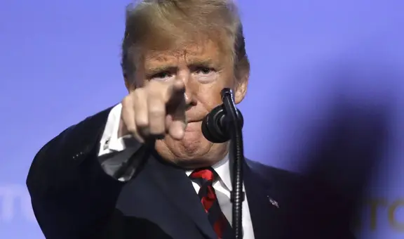 Pésimas noticias para inmigrantes: Trump elimina servicios de traducción para este grupo de personas en EEUU