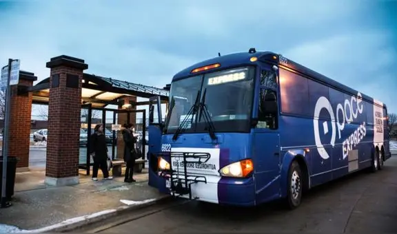 Recortes masivos en el transporte público de Chicago se deberían a la falta de financiamiento del estado de Illinois