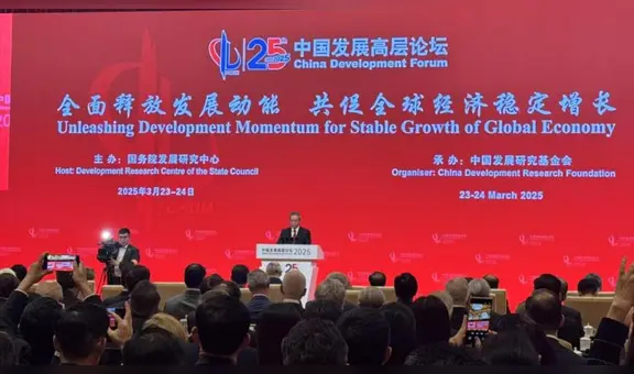 China desafía la creciente "fragmentación" de la economía mundial y seguirá el camino "correcto" de la globalización económica