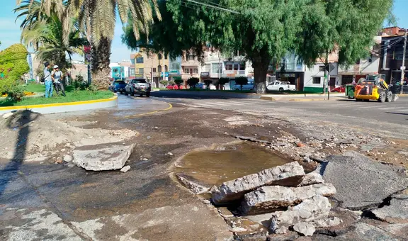 Colapso de tubería deja sin agua a cientos de vecinos en Tacna