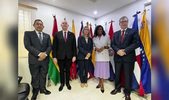 Ministro de Educación Morgan Quero participó en toma de posesión de Aelín Pérez como Secretaria Ejecutiva del Convenio Andrés Bello