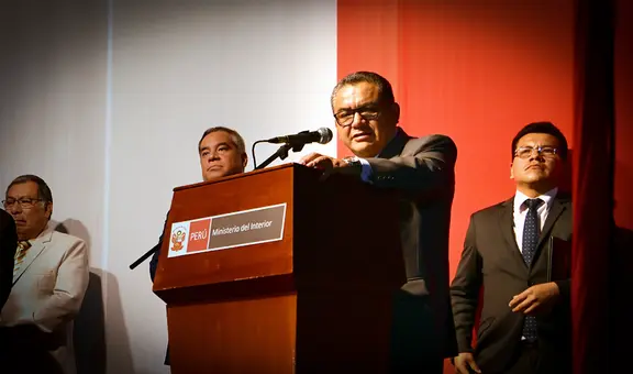 “Nos vemos en 2026”: Juan Santiváñez deja el Ministerio del Interior con mensaje político