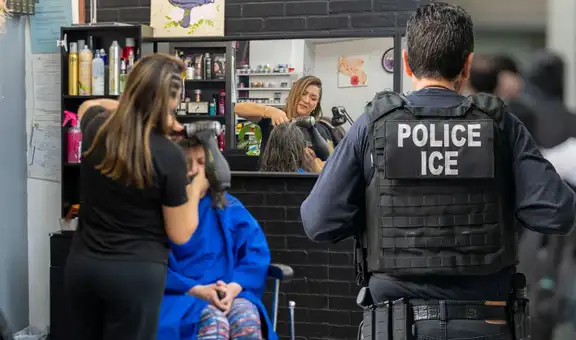 Caen un 60% los negocios latinos en EEUU por temor a deportaciones masivas de ICE: "Lo que está pasando es peor que la covid"
