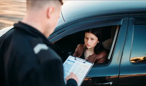 Licencia de conducir en California: la ley que obliga a conductores a cumplir con requisito básico en la carretera