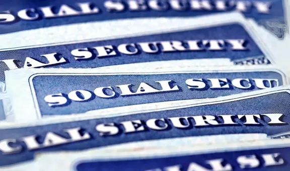 Seguro Social en EEUU: quiénes deben reclamar de forma presencial y qué centros de atención cerrarán este 2025