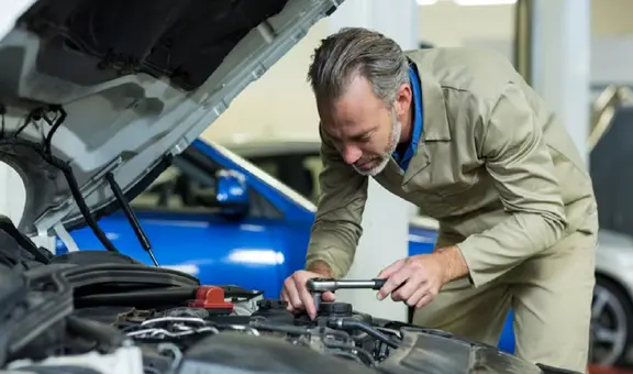 Cuidados esenciales para mantener tu auto como nuevo y alargar su vida útil al máximo