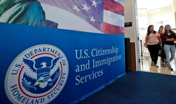 Fraude masivo en EEUU: mujer de Florida es investigada por presentar más de 1.000 solicitudes de asilo falsas a USCIS