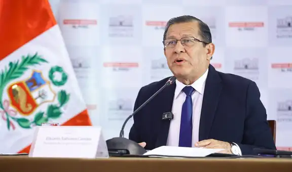 Eduardo Salhuana minimiza las 4 interpelaciones pendientes contra ministros: “No hay que alterarse ni fastidiarse”
