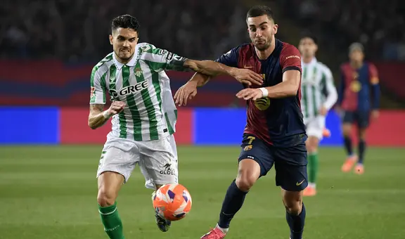 Real Madrid cayó en casa ante Valencia y el Barcelona no pasó del empate con el Betis