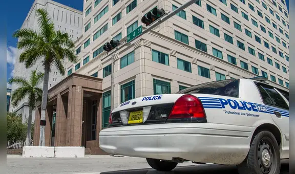 Detienen a tarotista venezolana en Miami por estafar a cliente con más de US$3.000: se le impuso una fianza de US$5.500