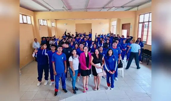 Exitosa charla educativa en Samanco para alumnos de secundaria