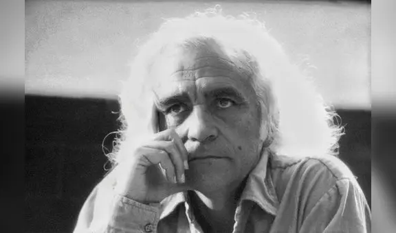 Arturo Corcuera. ¿De qué sirve la poesía?