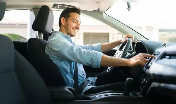 Licencia de conducir en Florida: FLHSMV advierte que a partir de esta edad los conductores deberán cumplir nuevos requisitos