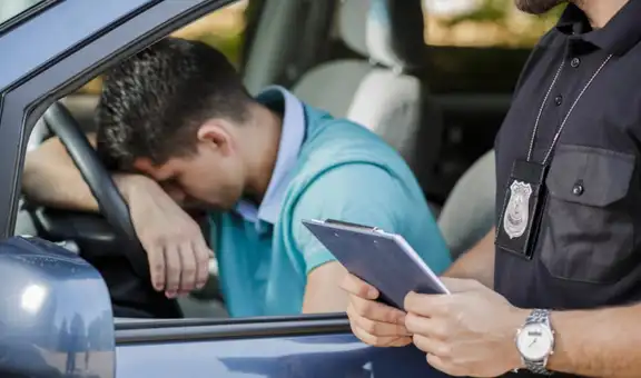 Ley vigente en Los Ángeles impone multas a los conductores que cometan esta falta en 2025