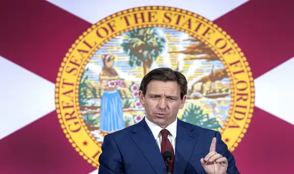 Malas noticias para inmigrantes de Florida: Ron DeSantis presiona a estas ciudades para perseguir a indocumentados