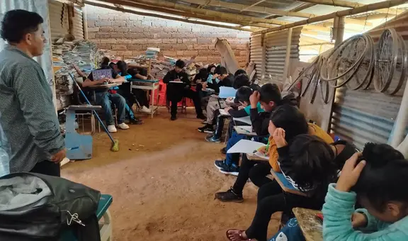 Piura: alumnos estudian en aula de calamina y en salones a punto de derrumbarse