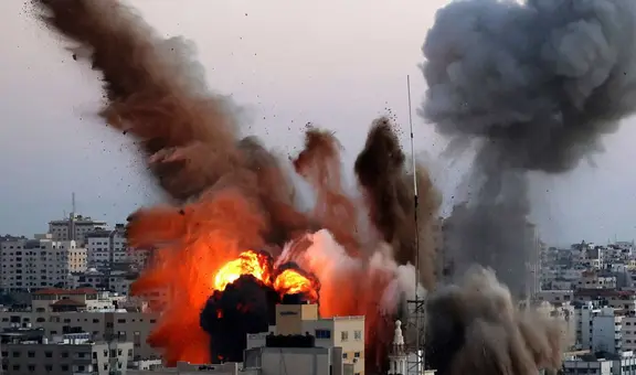 Gaza reporta al menos 54 muertos en bombardeos aéreos israelíes