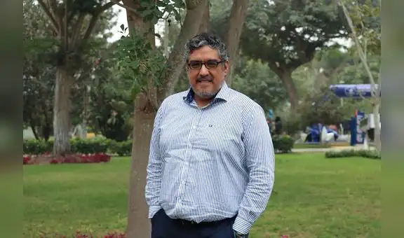 Óscar Vidarte: “El asilo político es clasista, refuerza las desigualdades y es un privilegio para unos cuantos con poder”.