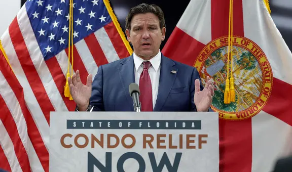 Ley firmada por Ron DeSantis que multaría o llevaría a la cárcel a conductores en Florida por esta infracción de tránsito