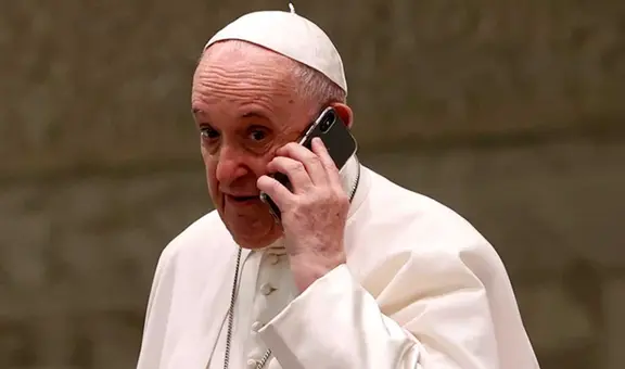 ¿Qué pensaba el papa Francisco sobre los celulares?: "Eran como un zapato, pesados y grandes"