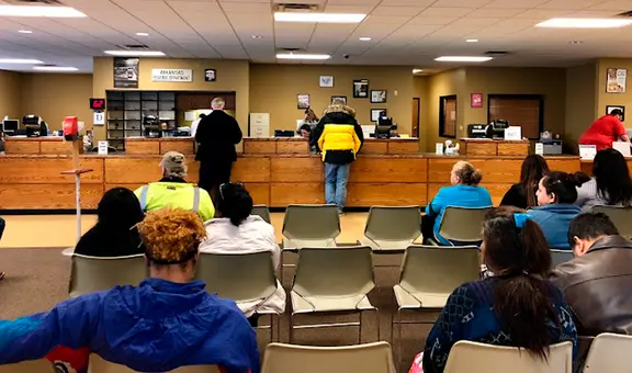 Aviso importante para conductores en EEUU: cinco oficinas del DMV en este estado abrirán el sábado para que puedan solicitar la Real ID