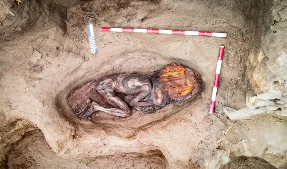 Hallazgo histórico en Perú: descubren tumba de una mujer de élite en la civilización más antigua de América