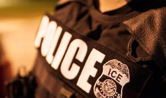 Mujer de 52 años se viste de agente ICE y falsifica credencial para atrapar a esposa de exnovio: enfrentará cargos por secuestro