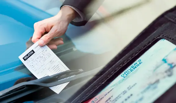 Miami-Dade otorga licencias sin recargos: nueva campaña beneficiará a conductores del condado