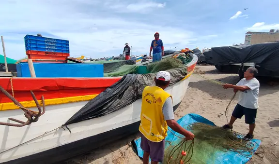 Más de 600 pescadores sin trabajo por oleajes anómalos en Lambayeque: pérdidas superan los 120.000 soles diarios