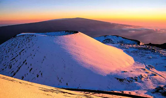 La montaña más alta del mundo está en Estados Unidos y supera al Everest por más de 1.500 metros de altura
