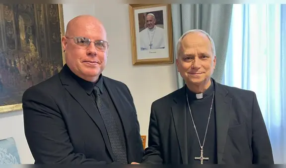 El nuevo Papa León XIV se reunió en el Vaticano con José Escardó, primer denunciante del Sodalicio: "Mi candidato salió elegido"